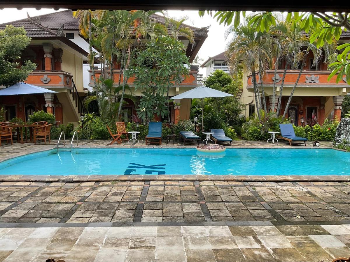 Hotel Grand Kumala Bali Legian Eksteriør billede